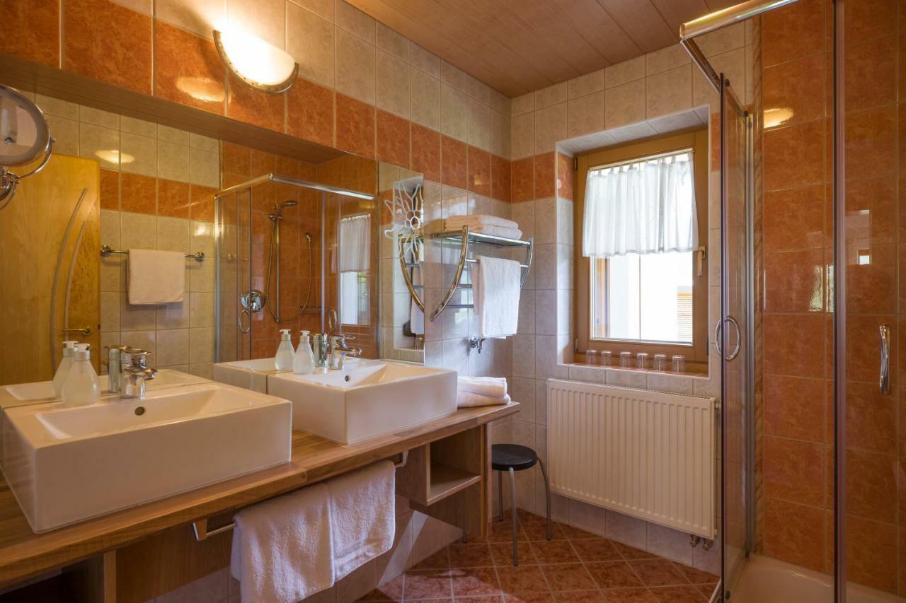 Ferienwohnungen Hochzillertal 卡顿巴赫 外观 照片