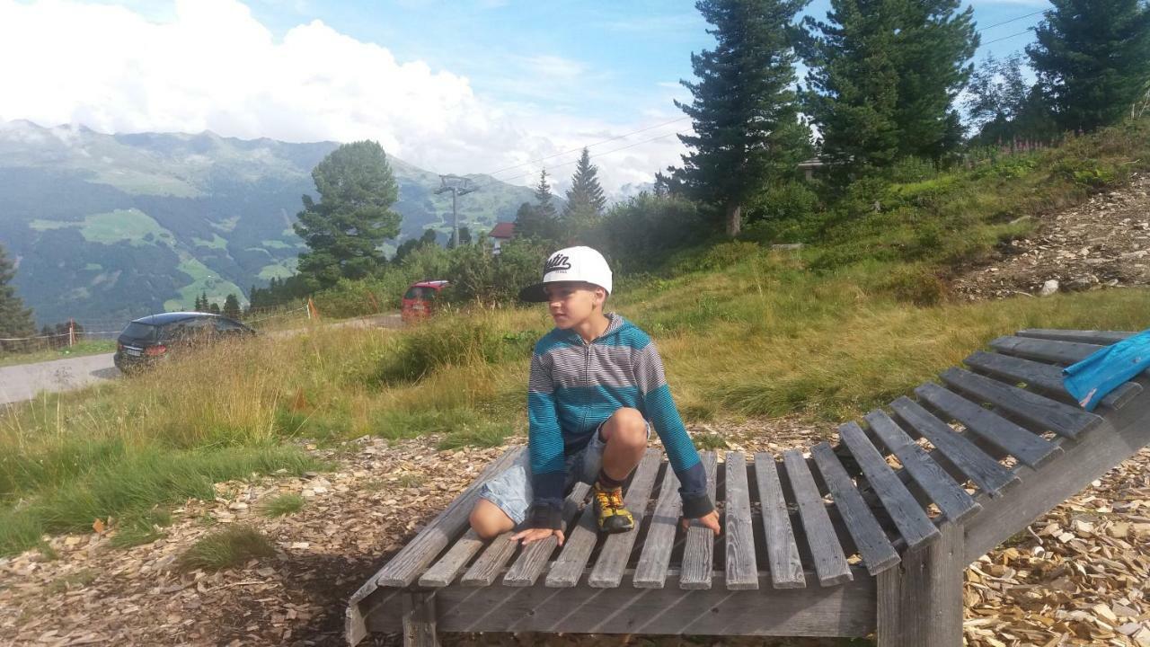 Ferienwohnungen Hochzillertal 卡顿巴赫 外观 照片
